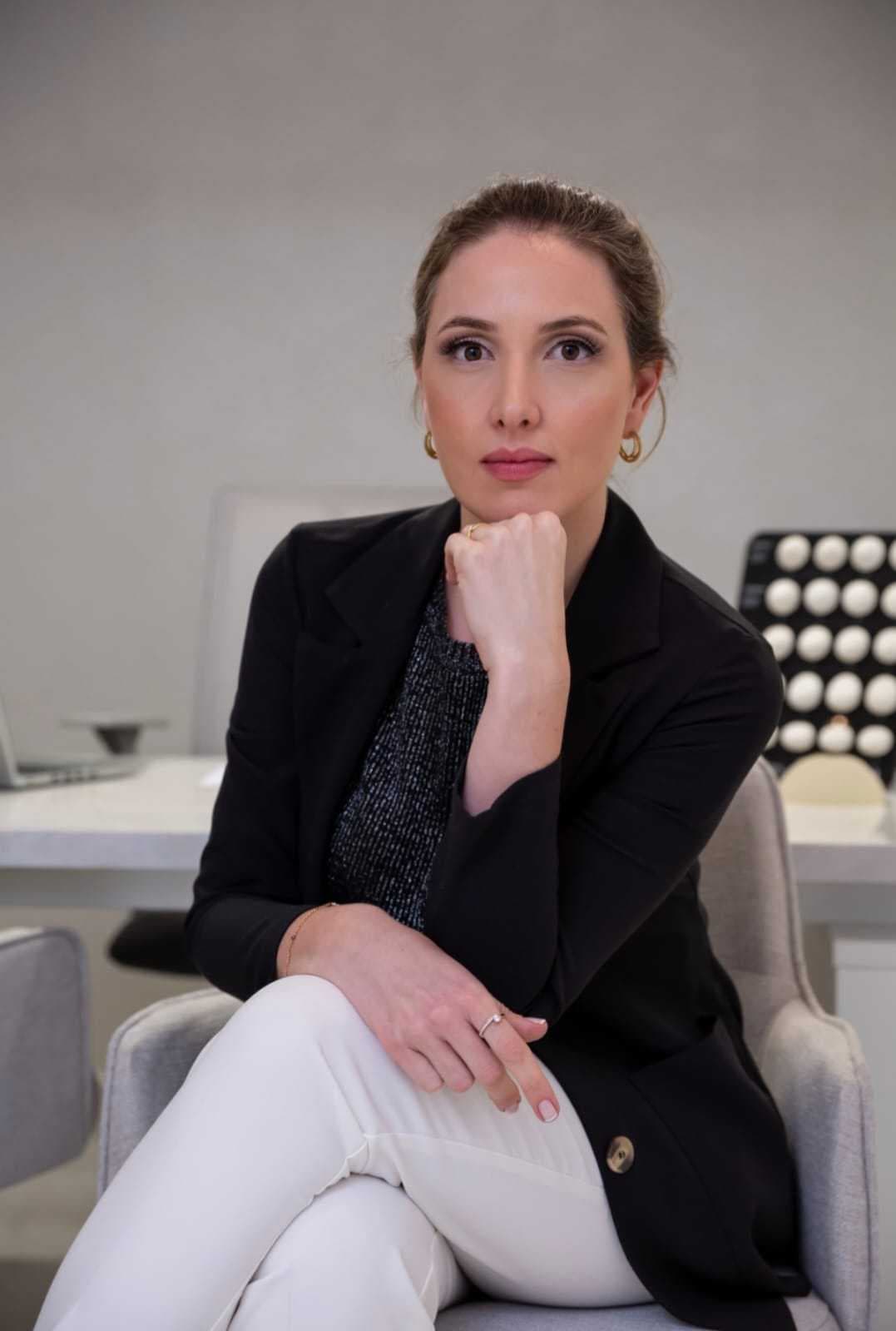 Foto da Dra. Beatriz