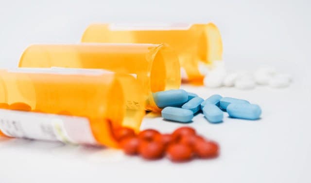 medicamentos e cirurgia plástica