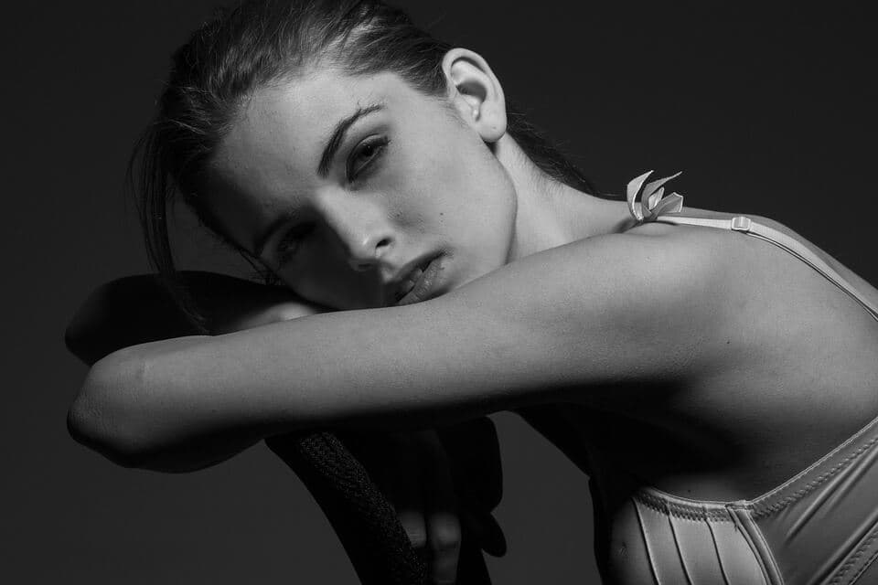 preenchimento de olheiras