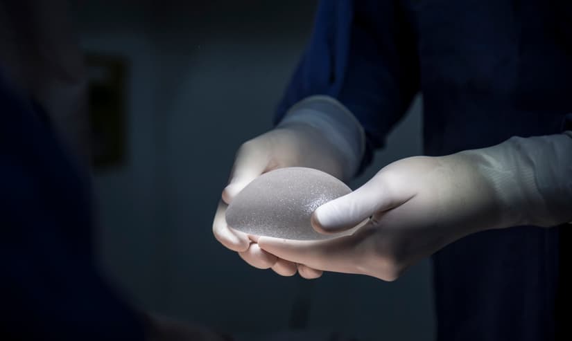 mitos e verdades rejeição prótese de silicone