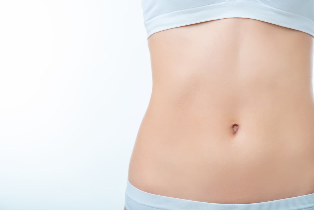 umbigo muda após abdominoplastia